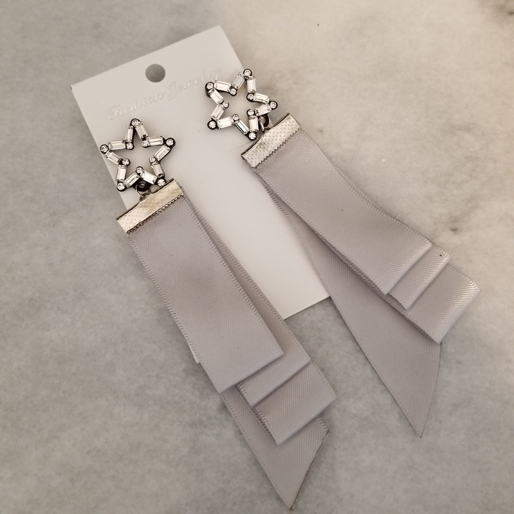 Elegant Ribbon earrings